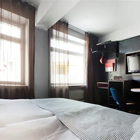 스칸딕 파시 호텔 4*