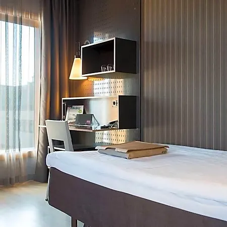 Scandic Paasi 4*